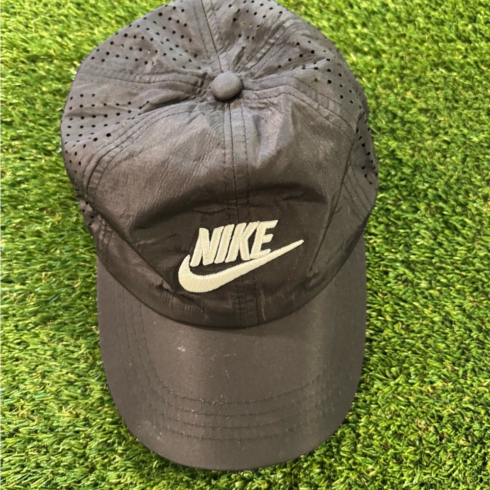 Nike Men's Black Performance Running Cap